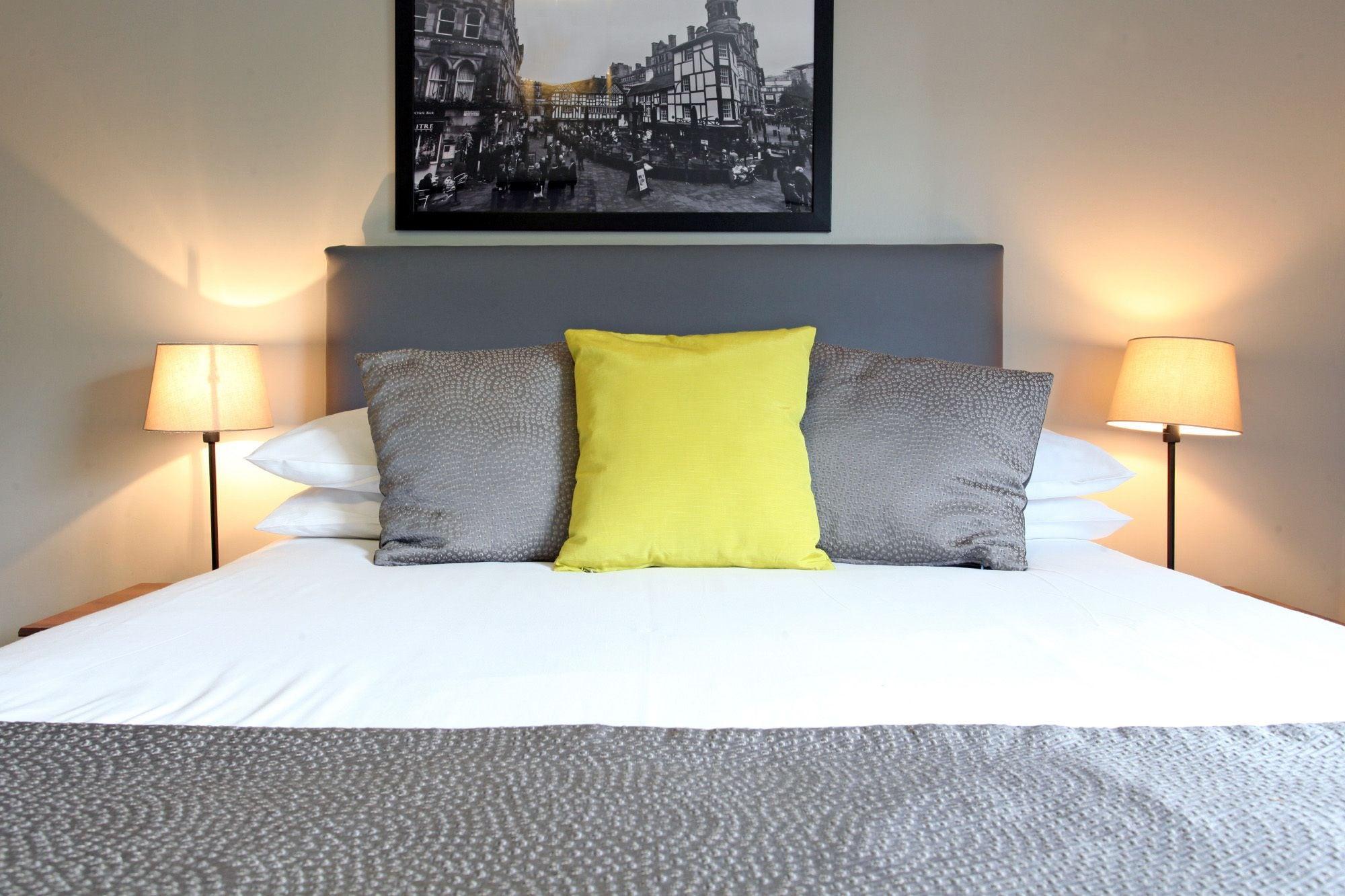The City Warehouse Aparthotel Manchester Esterno foto