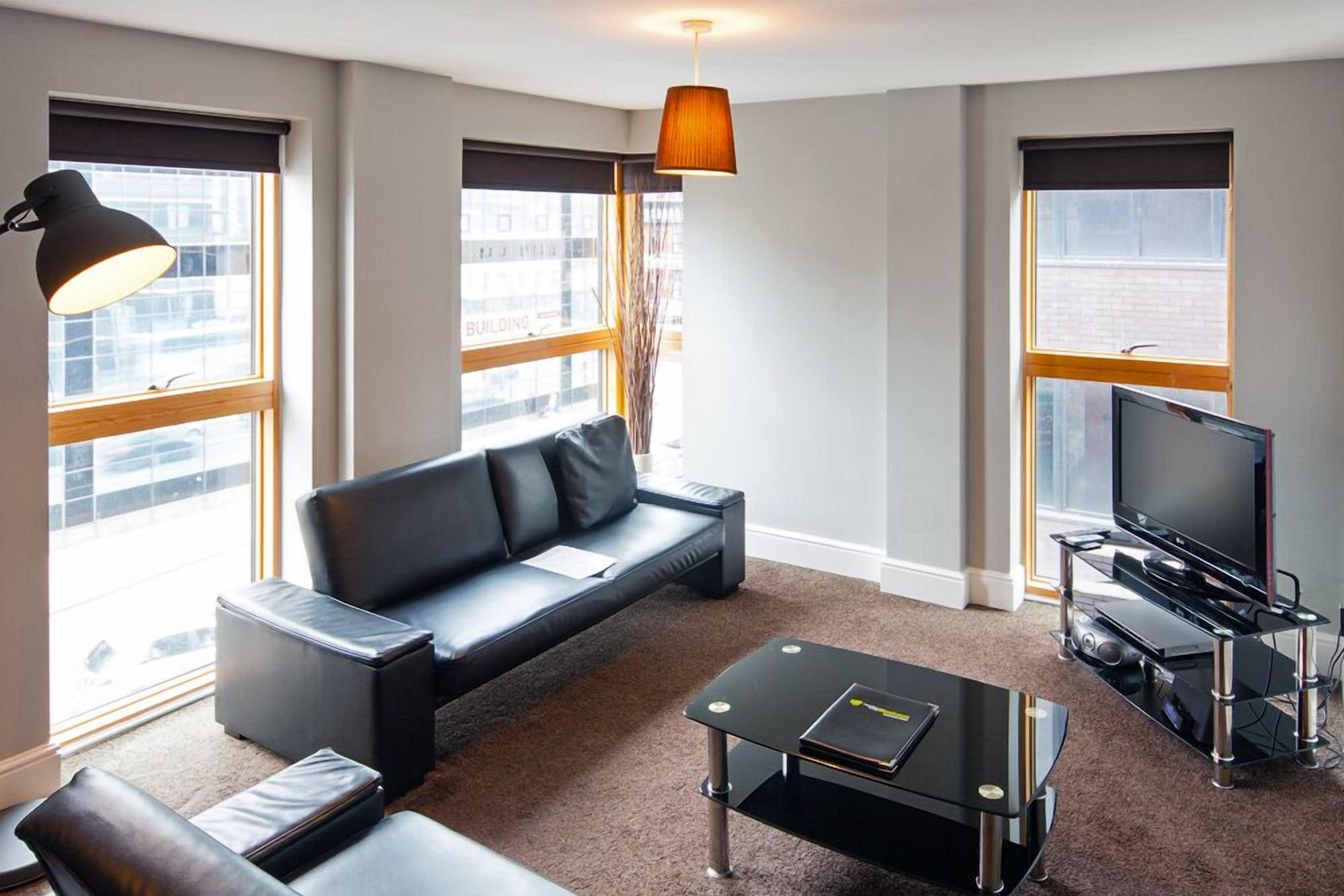 The City Warehouse Aparthotel Manchester Esterno foto