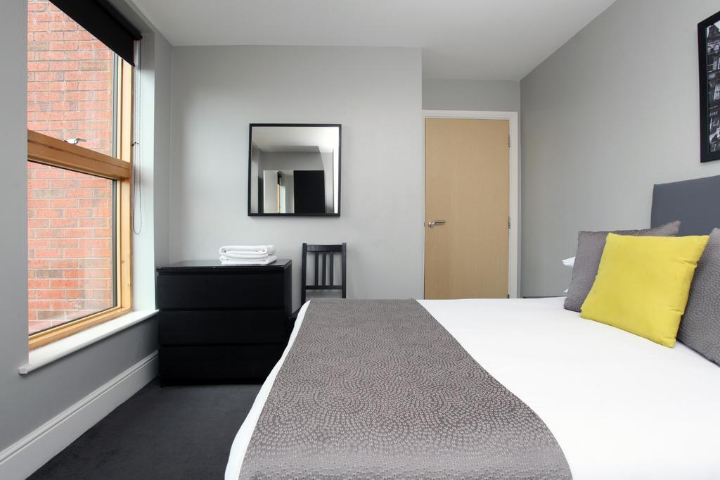 The City Warehouse Aparthotel Manchester Esterno foto
