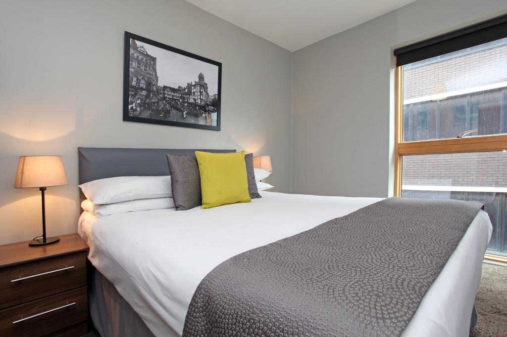 The City Warehouse Aparthotel Manchester Esterno foto